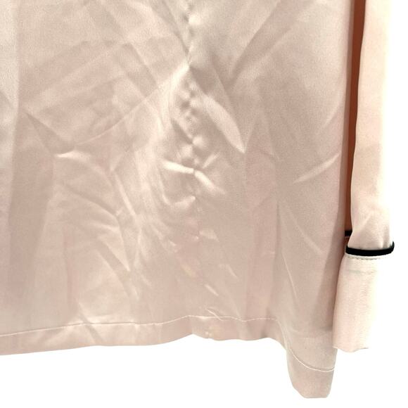 Victoria’s Secret women’s pastel pink satin pajama set - Picture 11 of 16